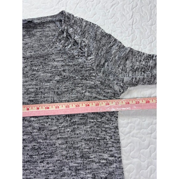 Moa Moa Grey Long Sleeve Crewneck Soft Knit Sweater size small - Picture 5 of 5